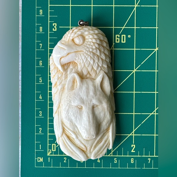 Handcarved from Bone wolf eagle pendant w sm sterling bale large native wildlife - Picture 8 of 8